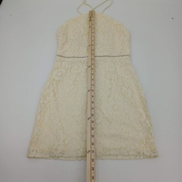 Superdown Shea Lace Dress Ivory Women's M Bodycon Mini Halter Party Cocktail - Picture 11 of 11